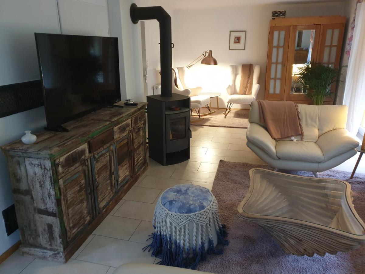 Wonderworld Apartment Alfdorf ภายนอก รูปภาพ