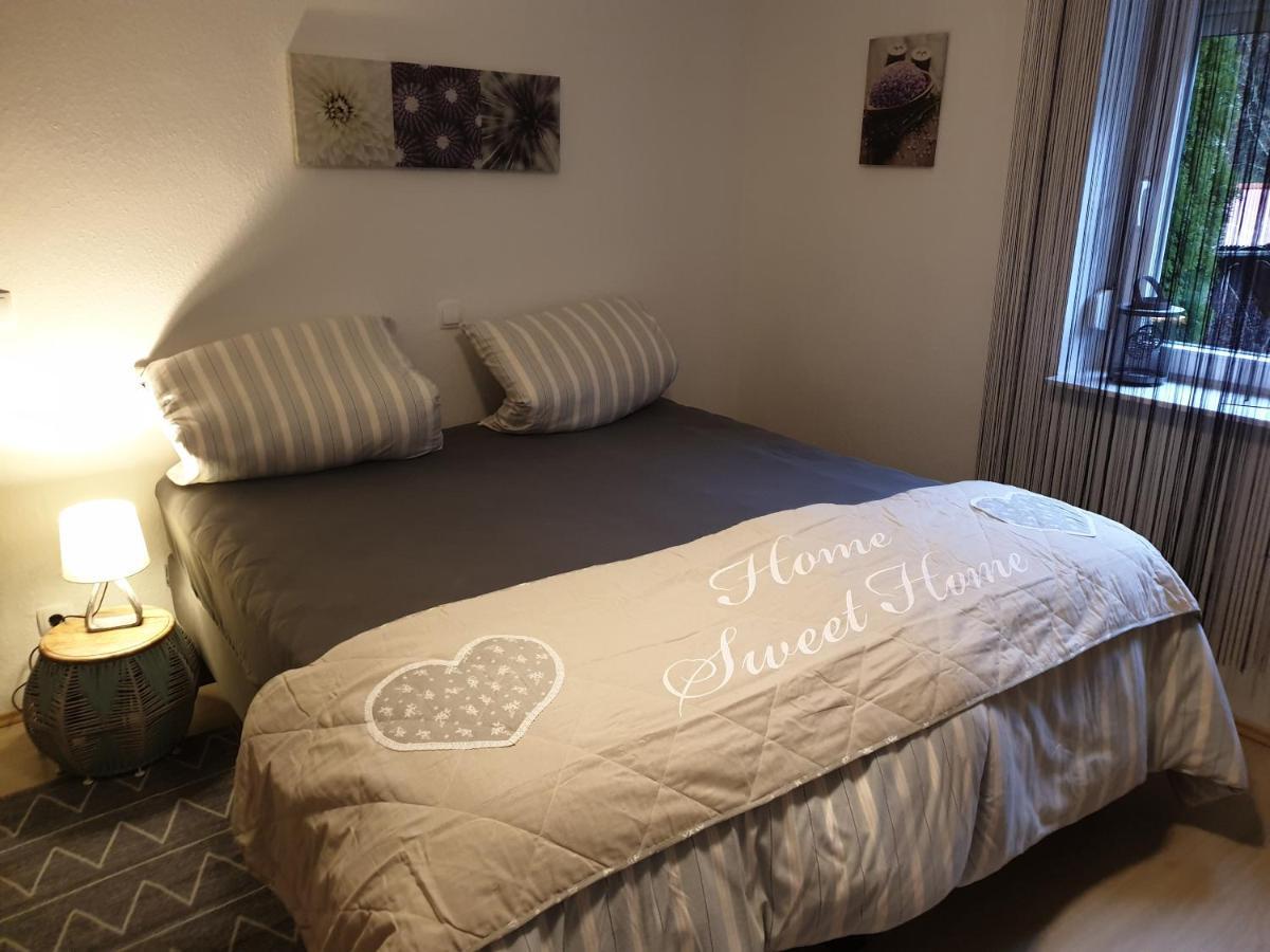 Wonderworld Apartment Alfdorf ภายนอก รูปภาพ